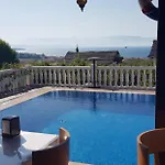 Ciftlik Отель 3*