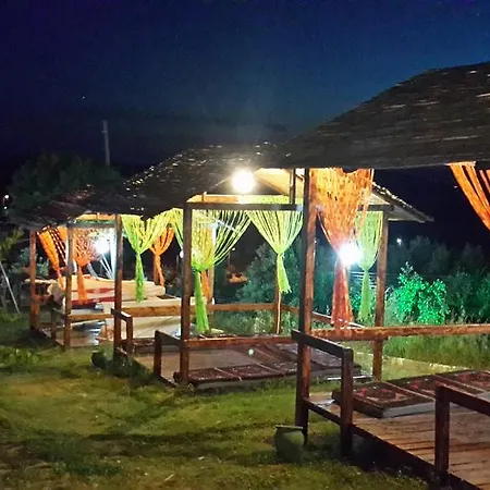 Ciftlik 3* Кешме